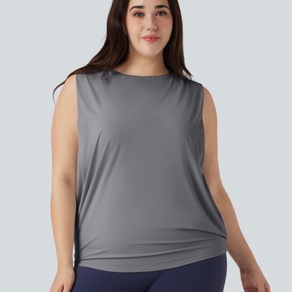 HALARA Tops - Halara Plus Size Round Neck Cool Touch Yoga Tank Top-UPF50+ Sz 3X NWT Night Owl
